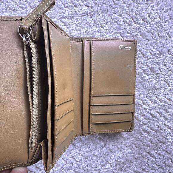 Coach VIntage Chelsea Tan Leather Card Coin Trifold Wallet - Picture 10 of 12